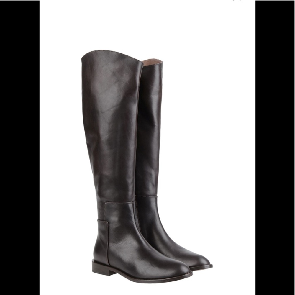 Italian leather boots newer wear